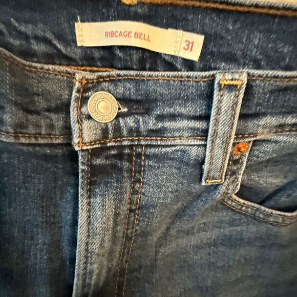 Levi's Ribcage Bell High Rise Zip Fly Wide Leg Flared Denim Jeans Blue Size 31 - Picture 3 of 8